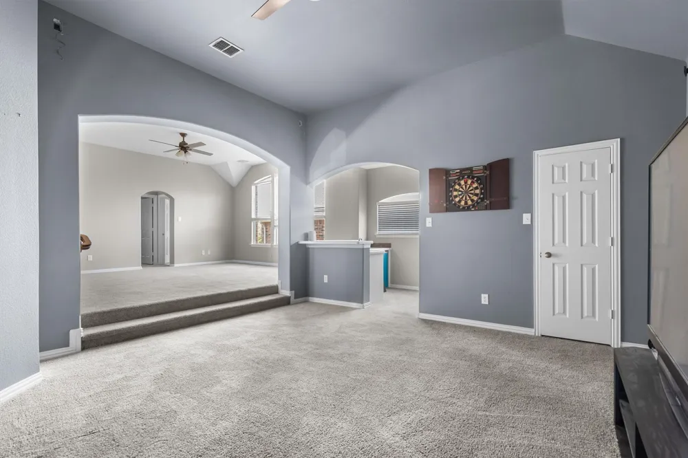 8381 Fullerton Street Lantana, TX 76226
