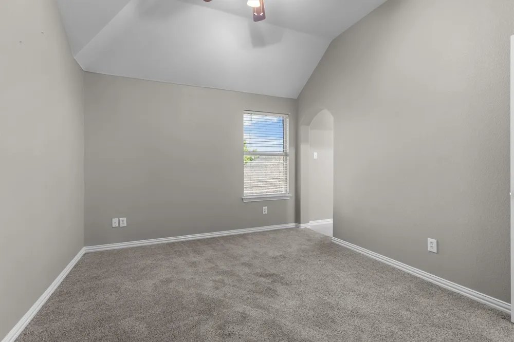 8381 Fullerton Street Lantana, TX 76226