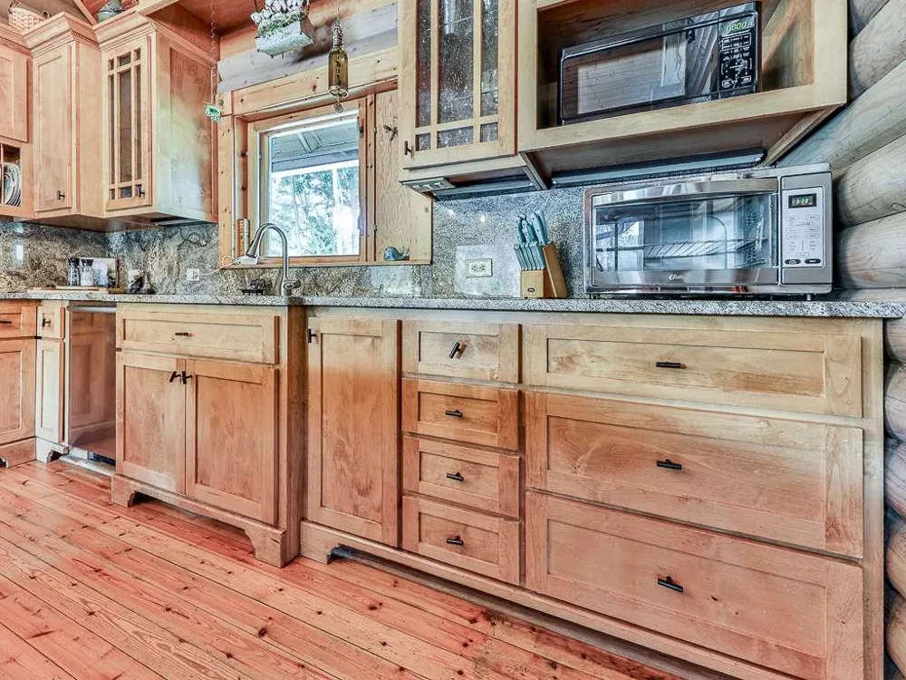 201 Mountainside Parkway Ellijay, GA 30536