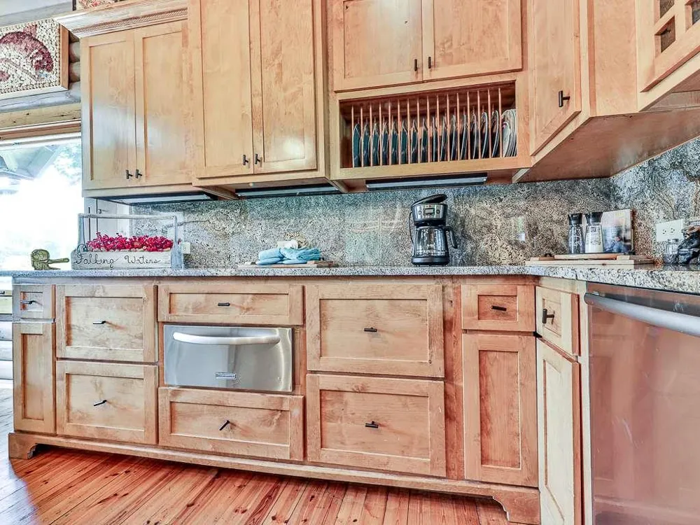 201 Mountainside Parkway Ellijay, GA 30536