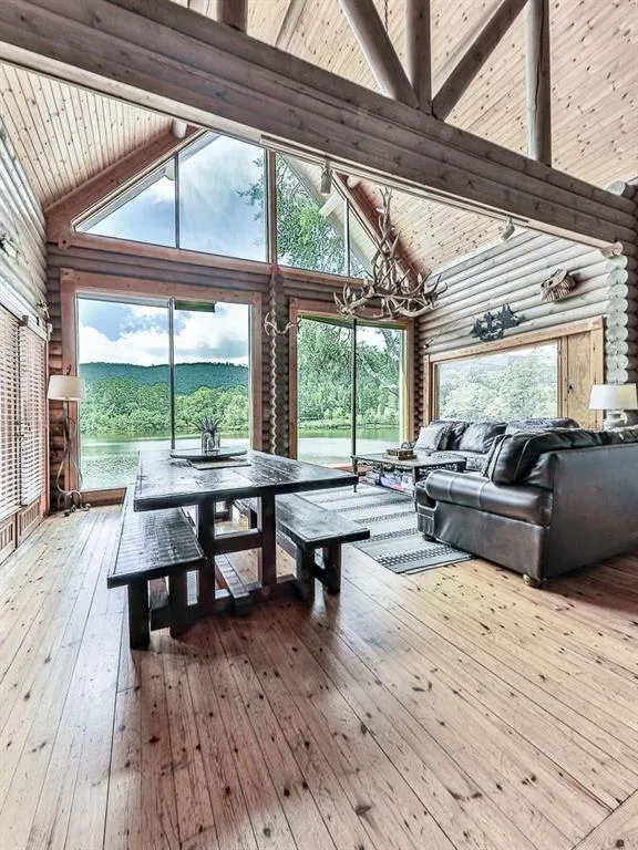 201 Mountainside Parkway Ellijay, GA 30536