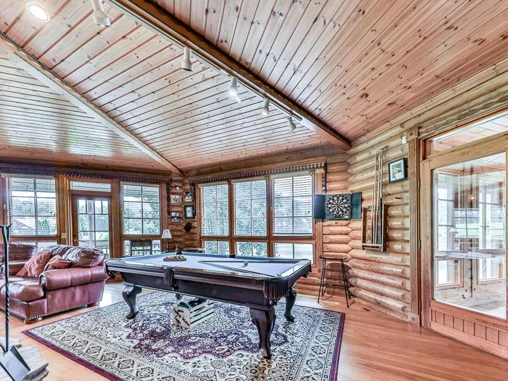 201 Mountainside Parkway Ellijay, GA 30536