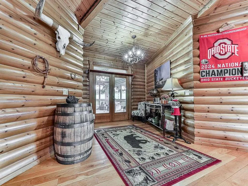 201 Mountainside Parkway Ellijay, GA 30536