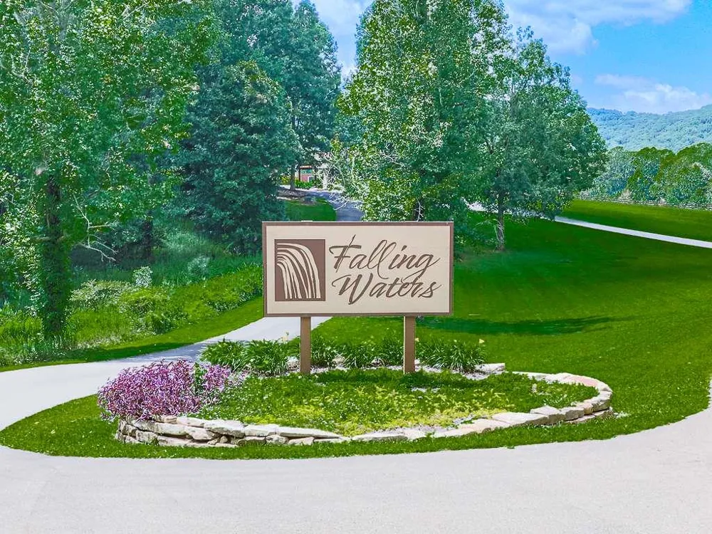 201 Mountainside Parkway Ellijay, GA 30536