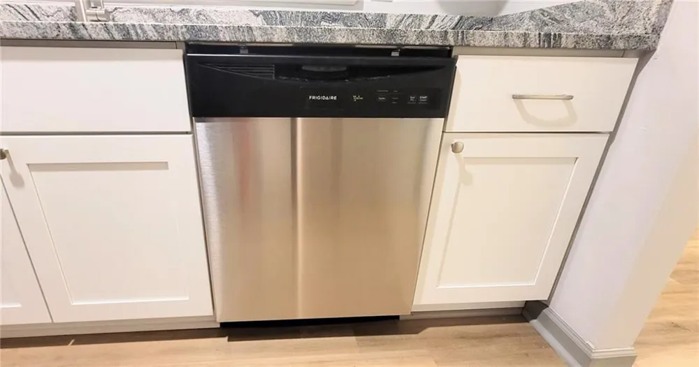 3103 Fairington Village Drive Lithonia, GA 30038