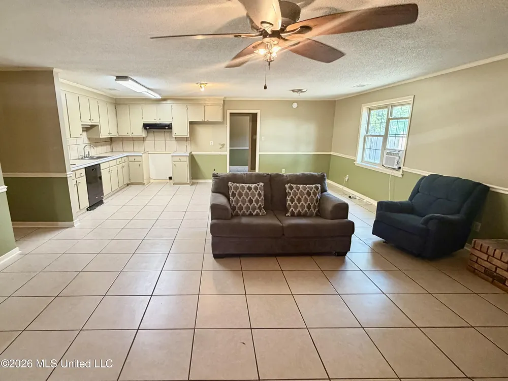 2558 Mourning Dove Street Greenville, MS 38701