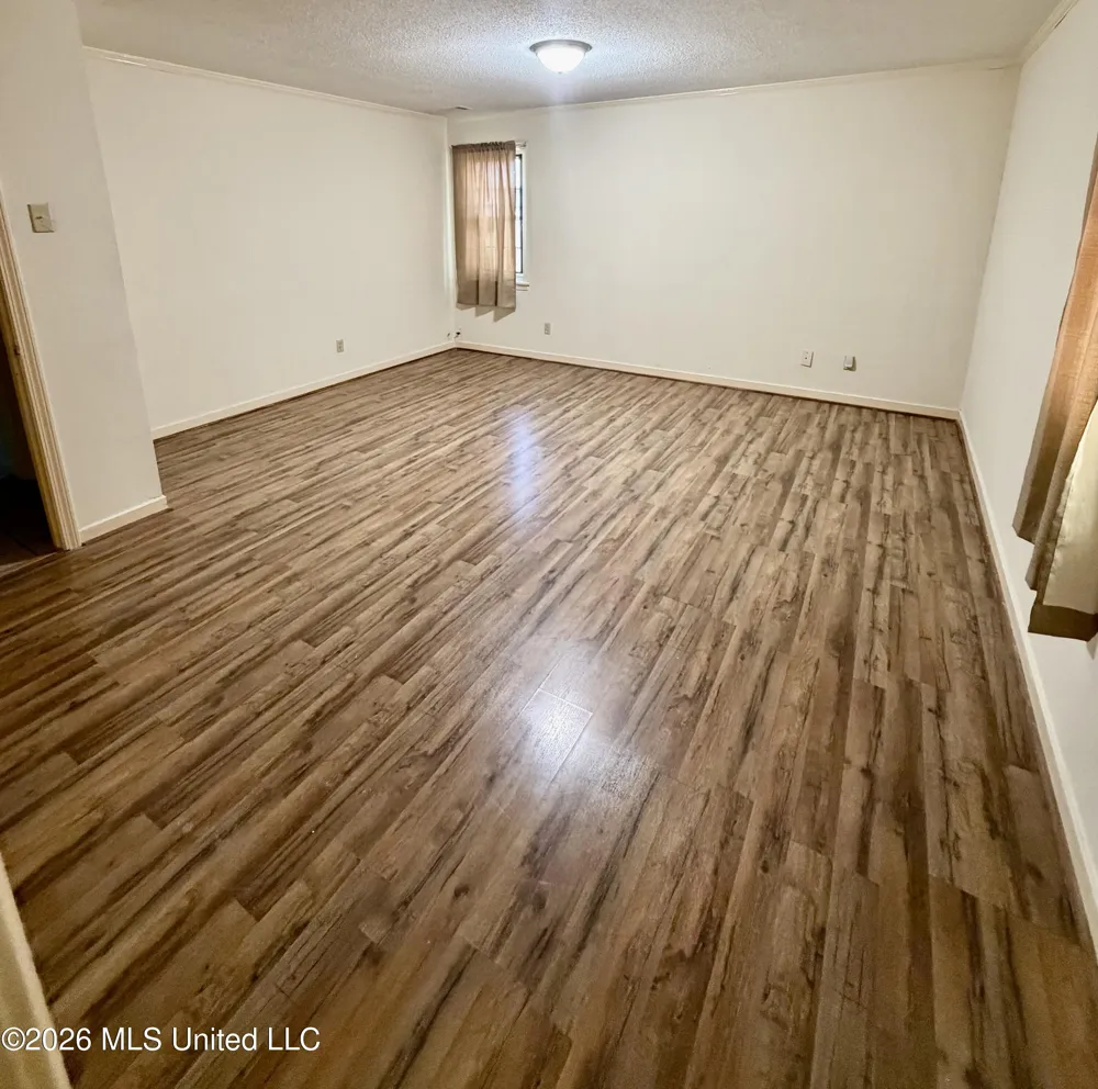 2558 Mourning Dove Street Greenville, MS 38701