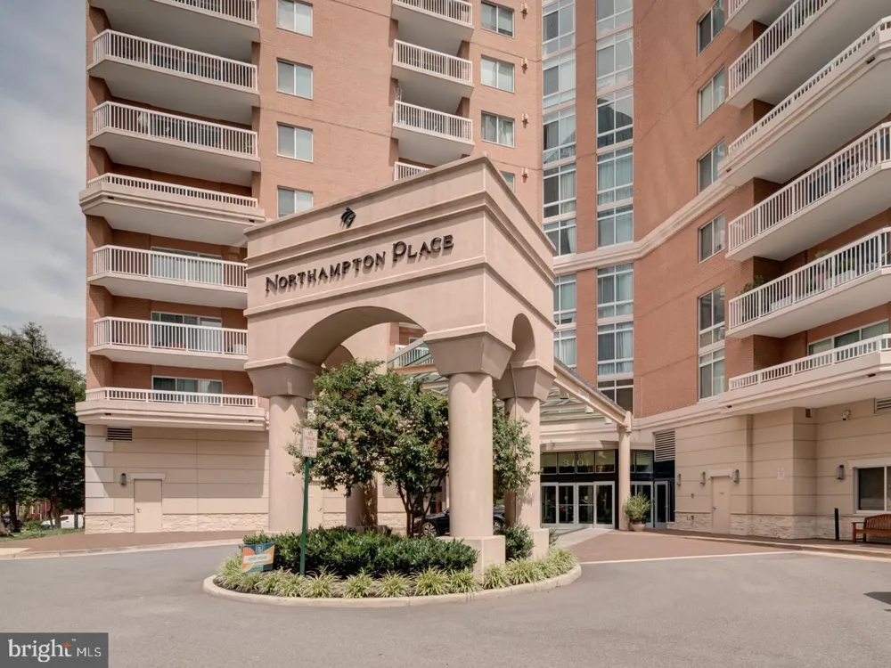 3101 HAMPTON DRIVE #1214 Alexandria, VA 22302