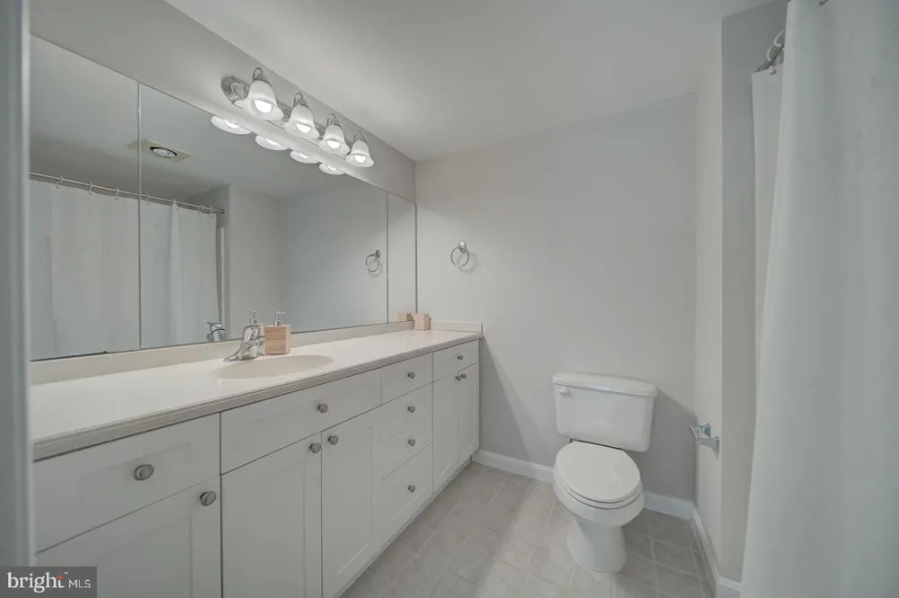 3101 HAMPTON DRIVE #1214 Alexandria, VA 22302