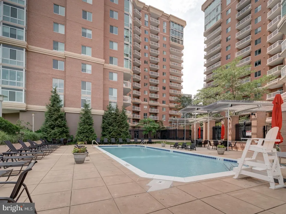 3101 HAMPTON DRIVE #1214 Alexandria, VA 22302