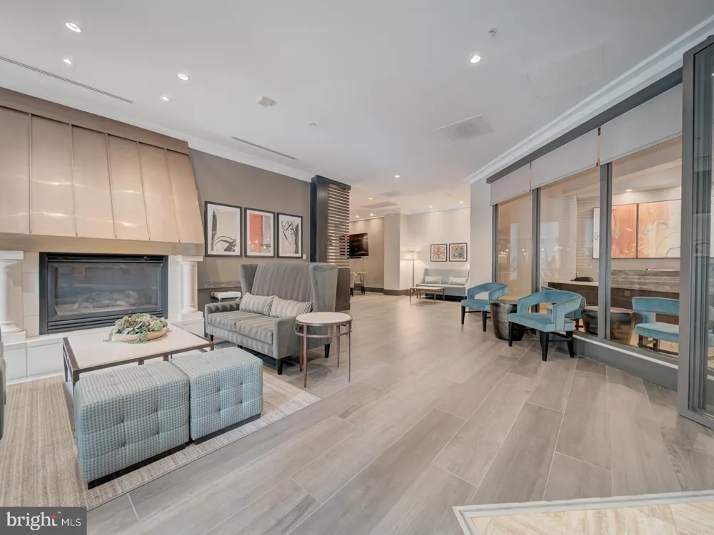 3101 HAMPTON DRIVE #1214 Alexandria, VA 22302