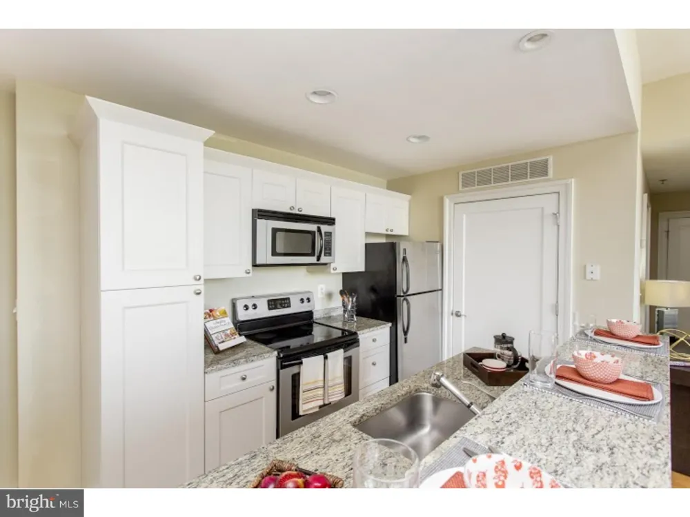 230 21ST STREET #706 Philadelphia, PA 19103