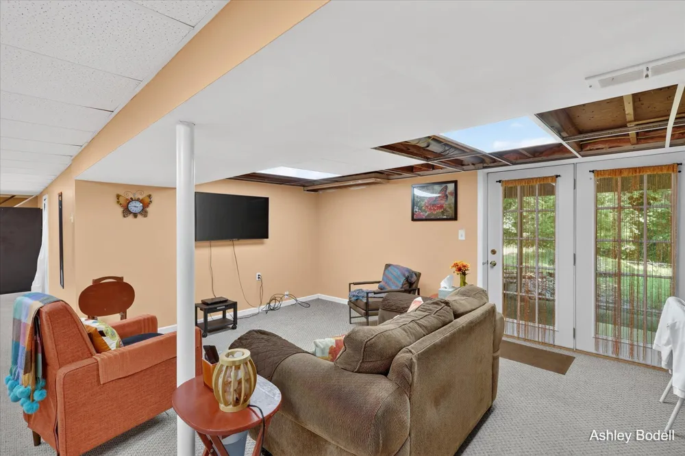 1448 Baywicke Drive SE Lowell, MI 49331
