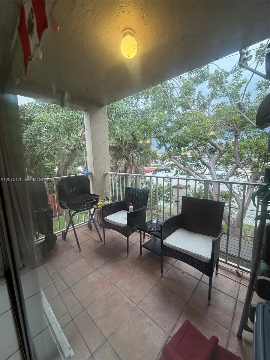 15771 SW 137th Ave #201 Miami, FL 33177