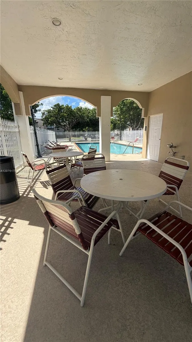 15771 SW 137th Ave #201 Miami, FL 33177