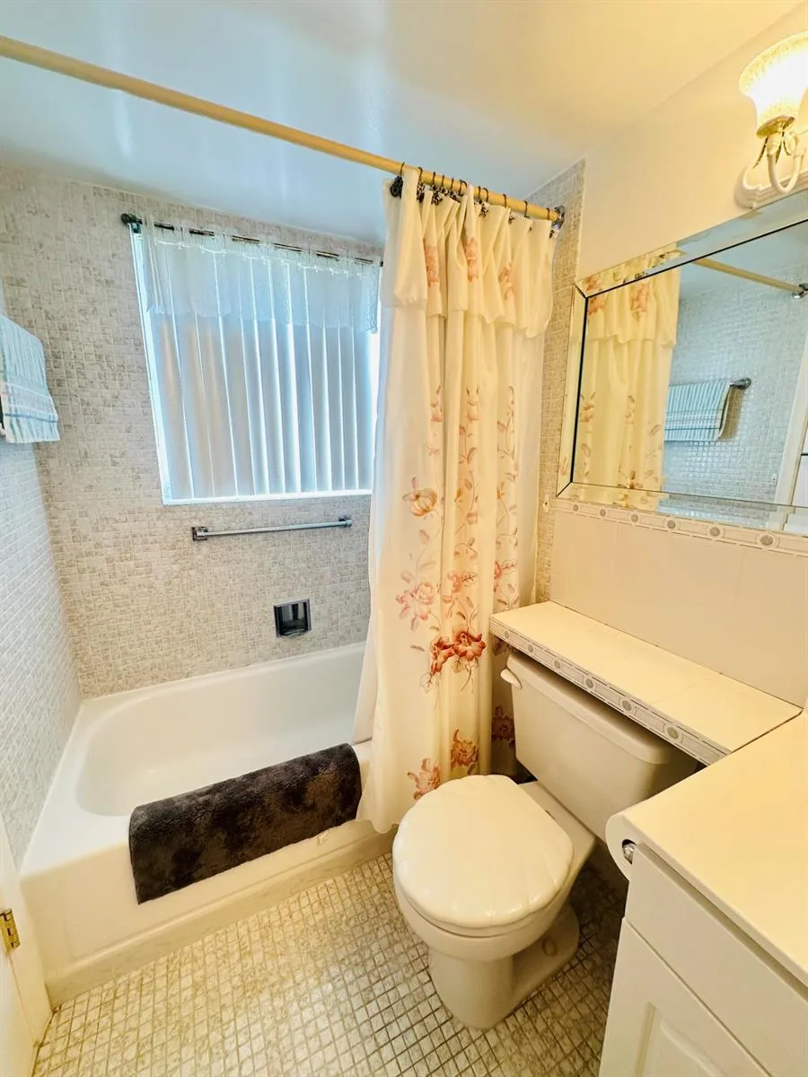 41 Lyndhurst B #Unit 41 Deerfield Beach, FL 33442