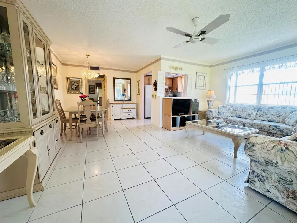 41 Lyndhurst B #Unit 41 Deerfield Beach, FL 33442