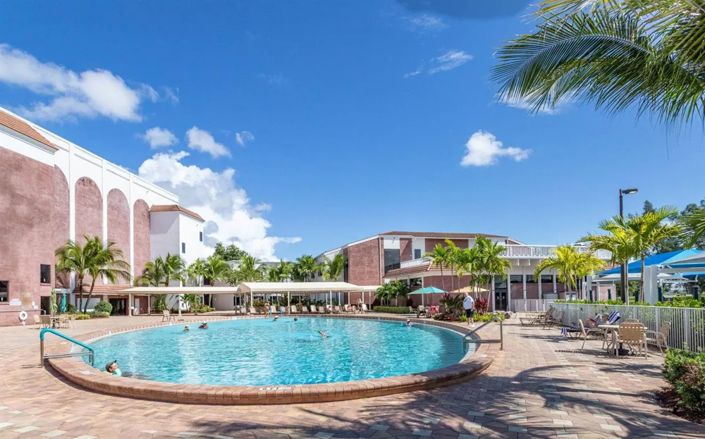 41 Lyndhurst B #Unit 41 Deerfield Beach, FL 33442
