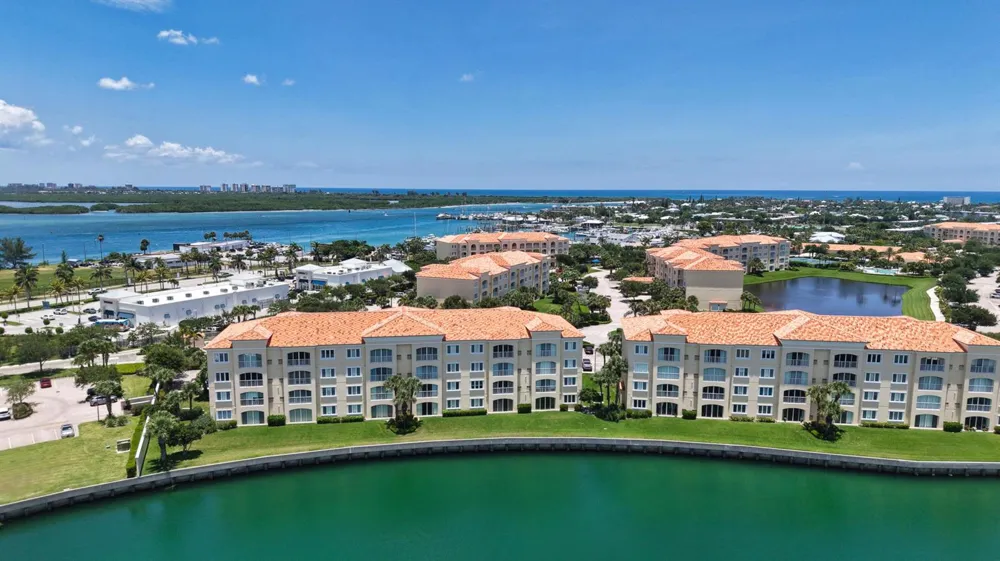 3 HARBOUR ISLE DRIVE E #303 Fort Pierce, FL 34949