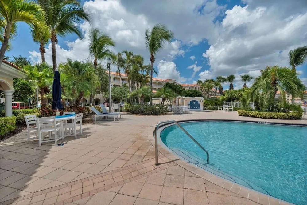 3 HARBOUR ISLE DRIVE E #303 Fort Pierce, FL 34949