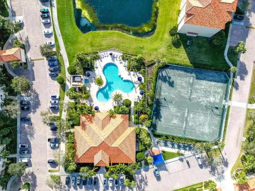 3 HARBOUR ISLE DRIVE E #303 Fort Pierce, FL 34949