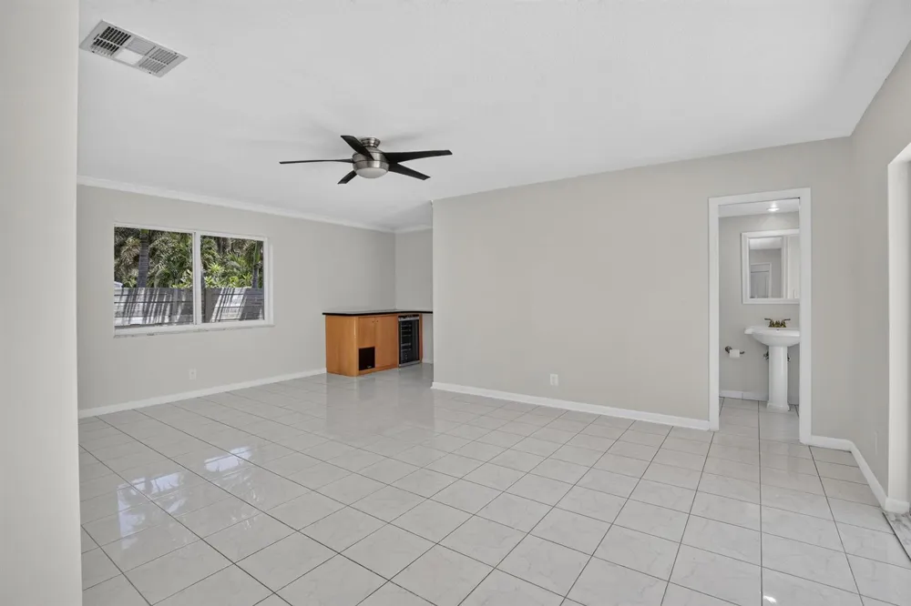 1820 SW 67th Terrace Plantation, FL 33317