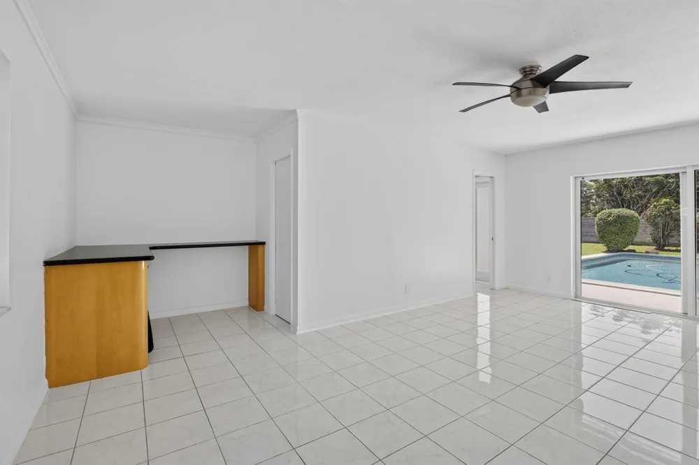 1820 SW 67th Terrace Plantation, FL 33317