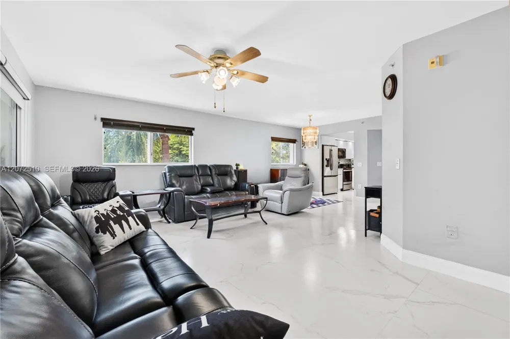 1651 SW 127th Ave #212A Pembroke Pines, FL 33027