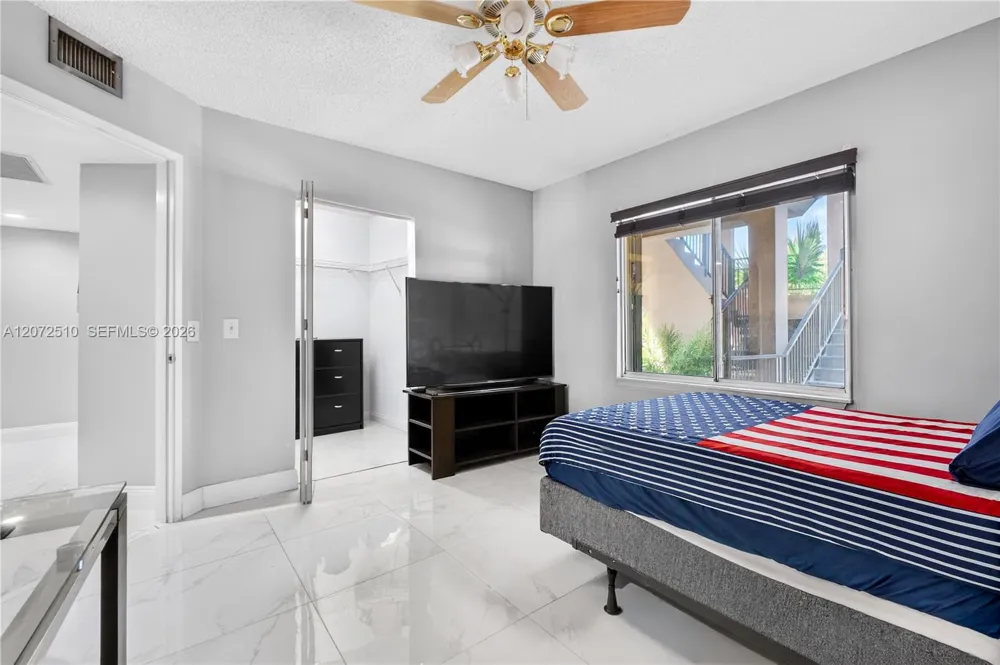 1651 SW 127th Ave #212A Pembroke Pines, FL 33027