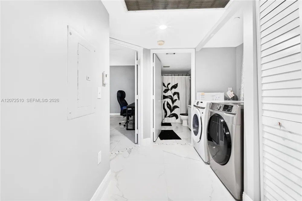 1651 SW 127th Ave #212A Pembroke Pines, FL 33027