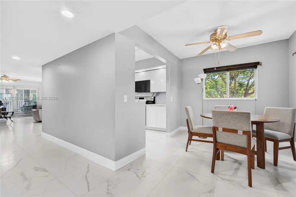 1651 SW 127th Ave #212A Pembroke Pines, FL 33027