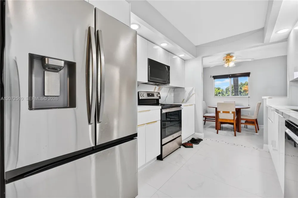 1651 SW 127th Ave #212A Pembroke Pines, FL 33027