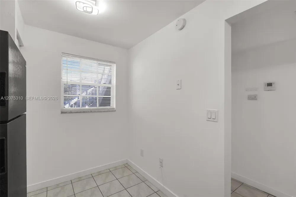 426 NE 210th Cir Ter #103-2 Miami, FL 33179