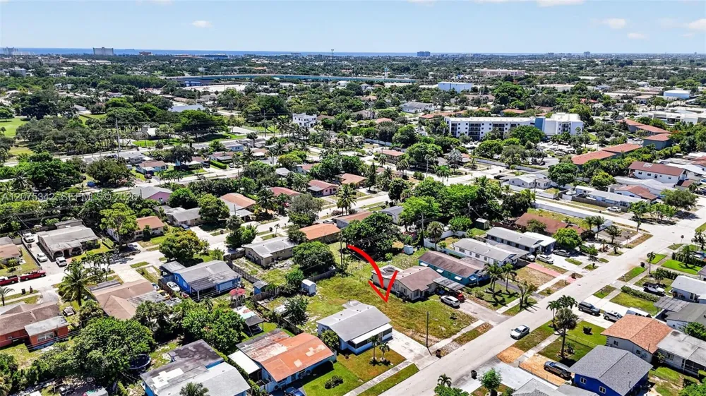 600 NW 2nd Ter Deerfield Beach, FL 33441