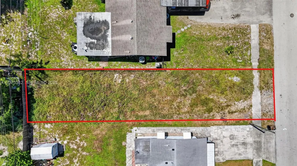 600 NW 2nd Ter Deerfield Beach, FL 33441