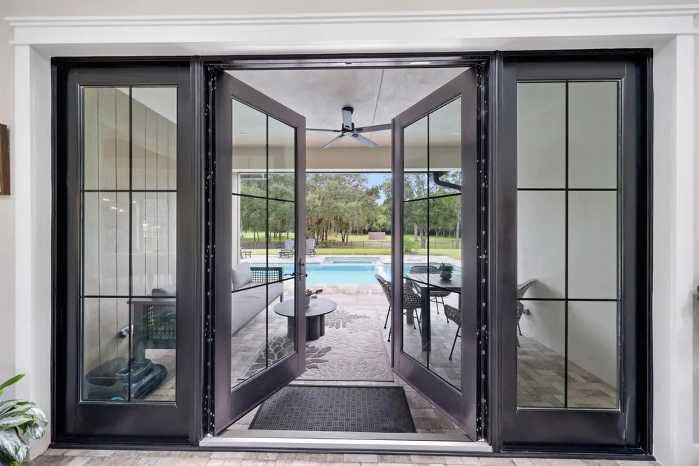 1955 SE 137TH WAY Okeechobee, FL 34974