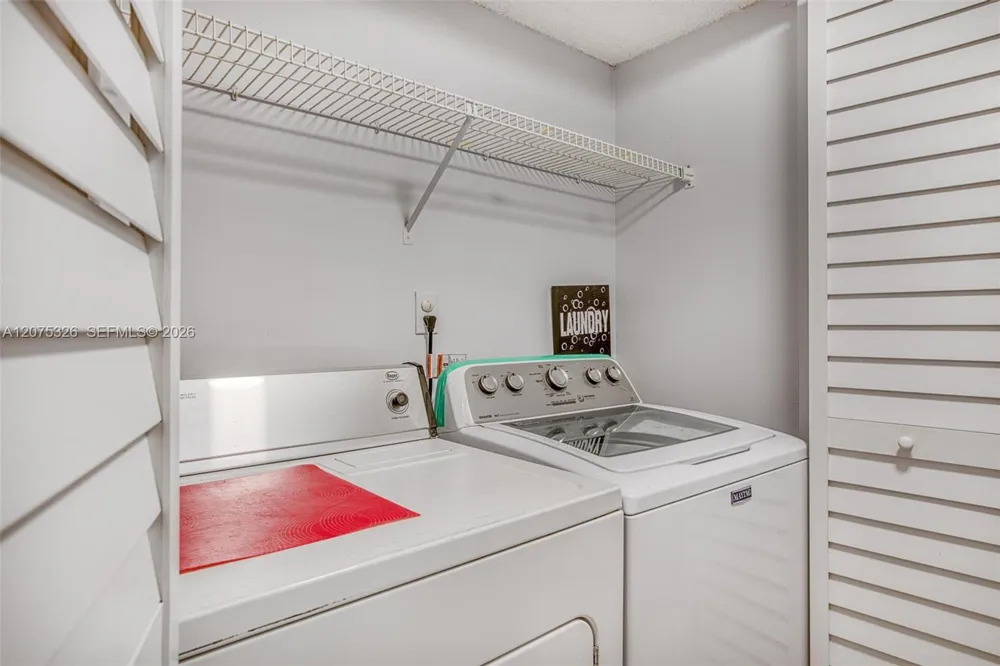 709 Gardens Dr #101 Pompano Beach, FL 33069