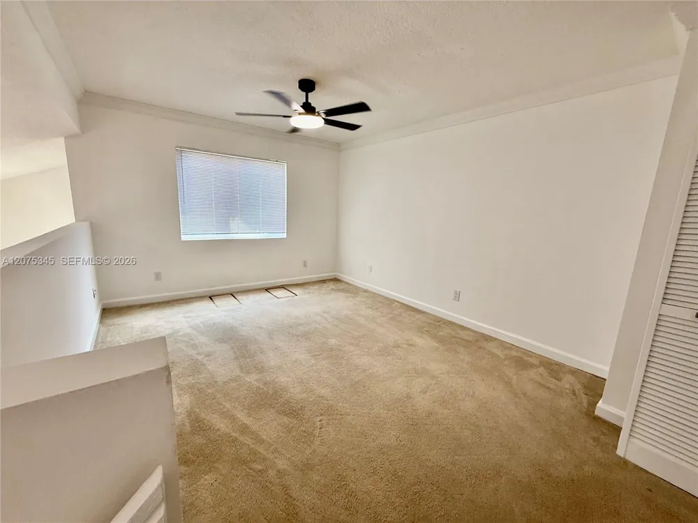 1094 SE 6th Ave #1094 Dania Beach, FL 33004