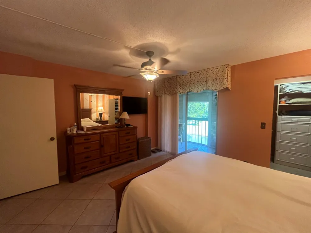 7185 HUNTINGTON LANE #306 Delray Beach, FL 33446