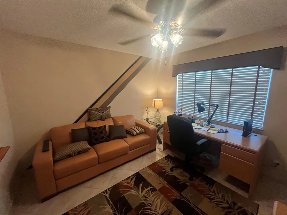 7185 HUNTINGTON LANE #306 Delray Beach, FL 33446