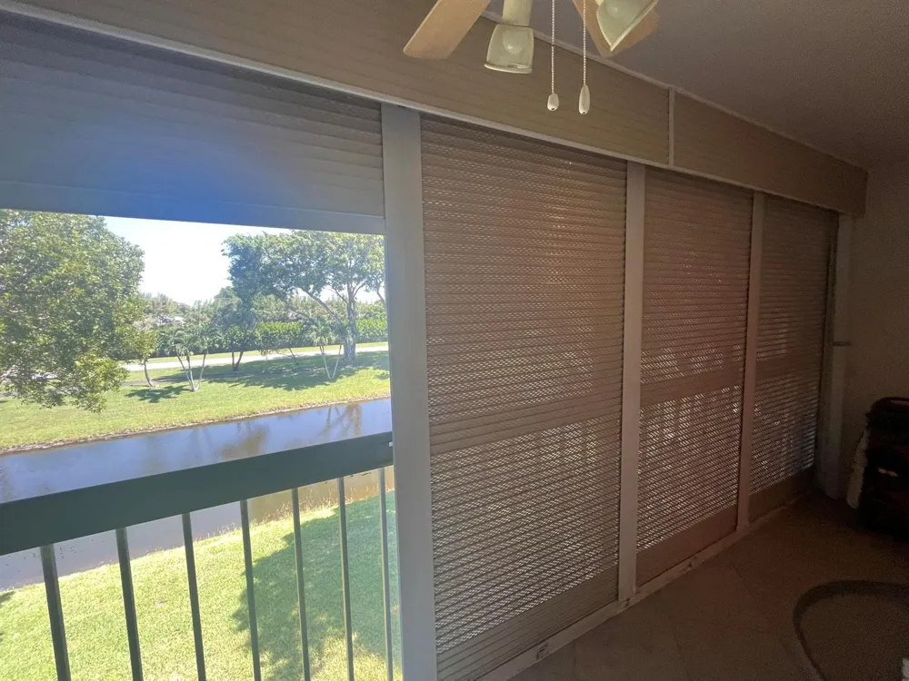 7185 HUNTINGTON LANE #306 Delray Beach, FL 33446