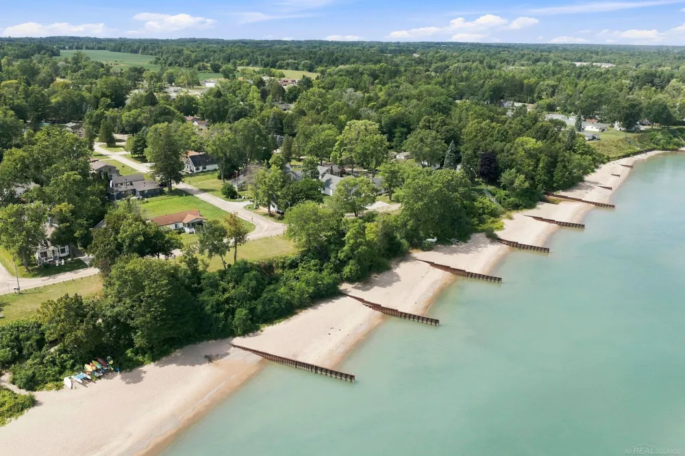 7387 Walbridge Road Worth Township, MI 48450