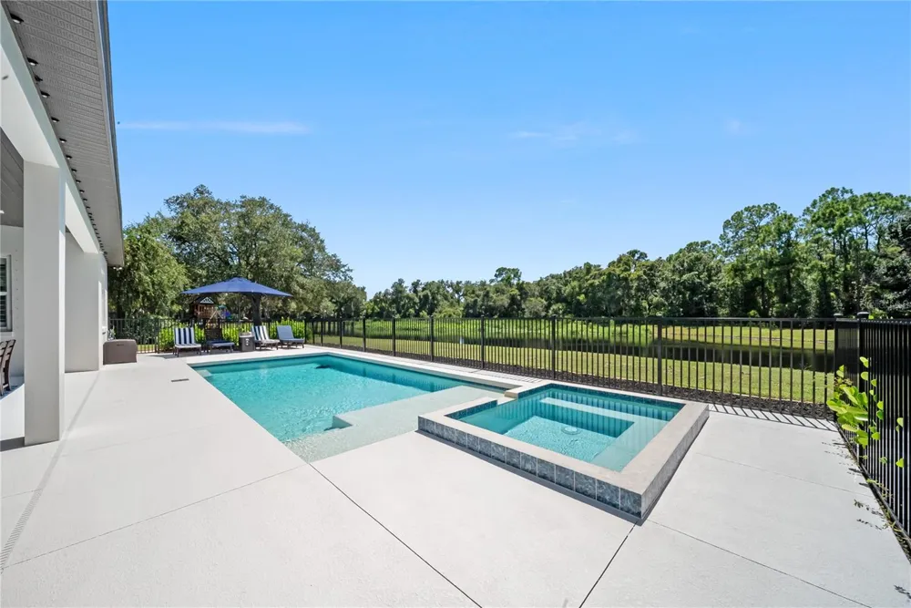 1614 145TH STREET E Bradenton, FL 34212