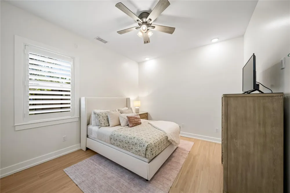 1614 145TH STREET E Bradenton, FL 34212