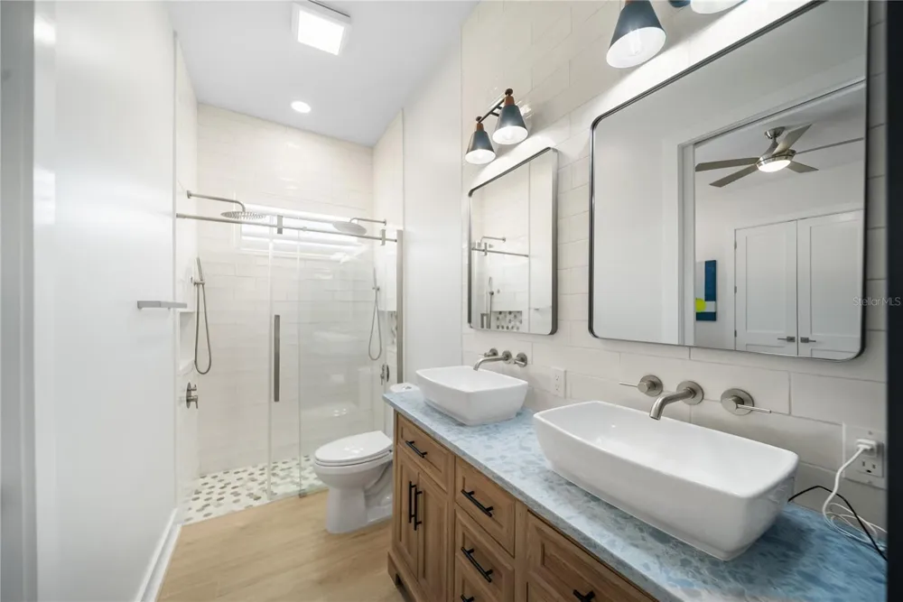 1614 145TH STREET E Bradenton, FL 34212