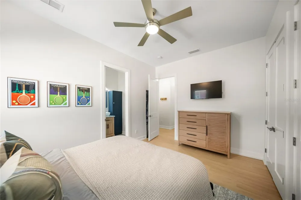 1614 145TH STREET E Bradenton, FL 34212