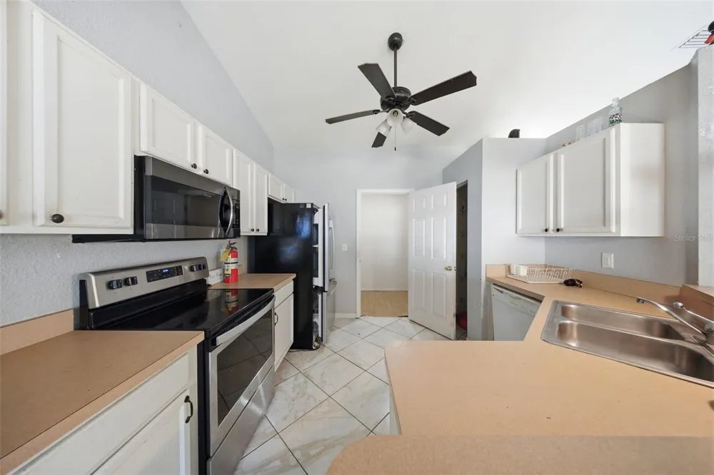 15962 SW 49TH COURT ROAD ocala, FL 34473
