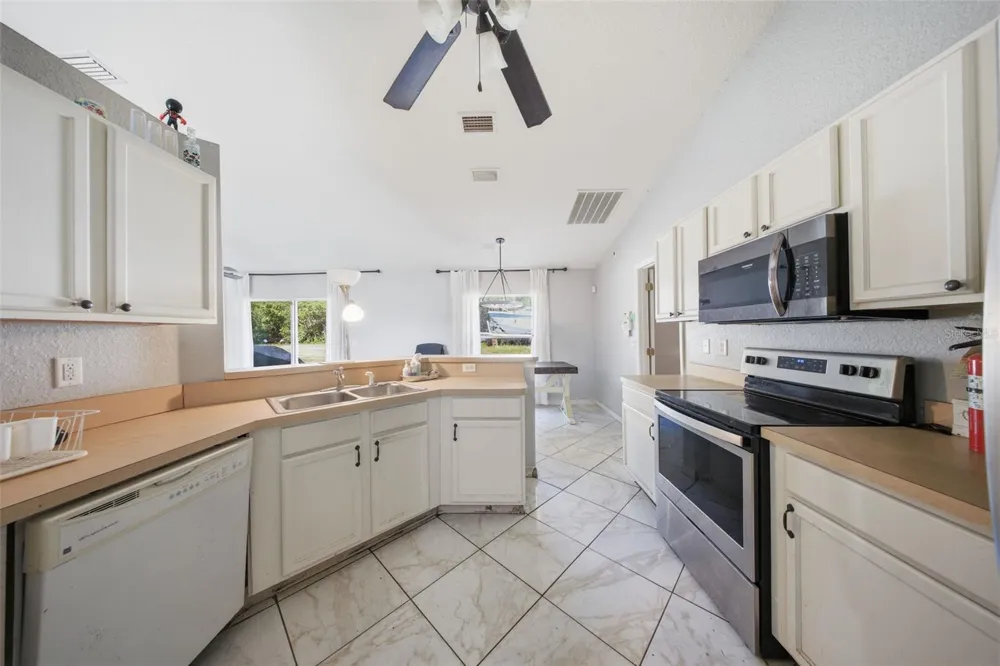 15962 SW 49TH COURT ROAD ocala, FL 34473