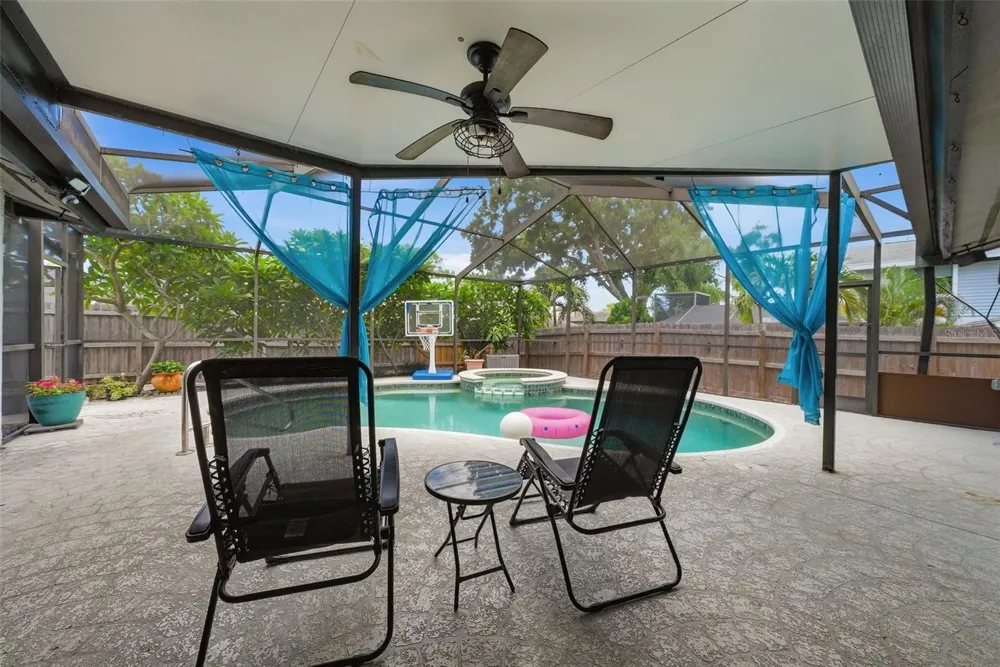 3916 BLOOMING HILL LANE Palm Harbor, FL 34684