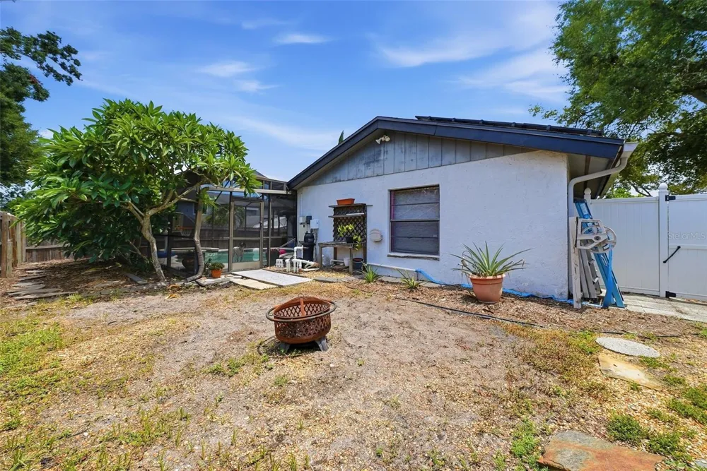 3916 BLOOMING HILL LANE Palm Harbor, FL 34684